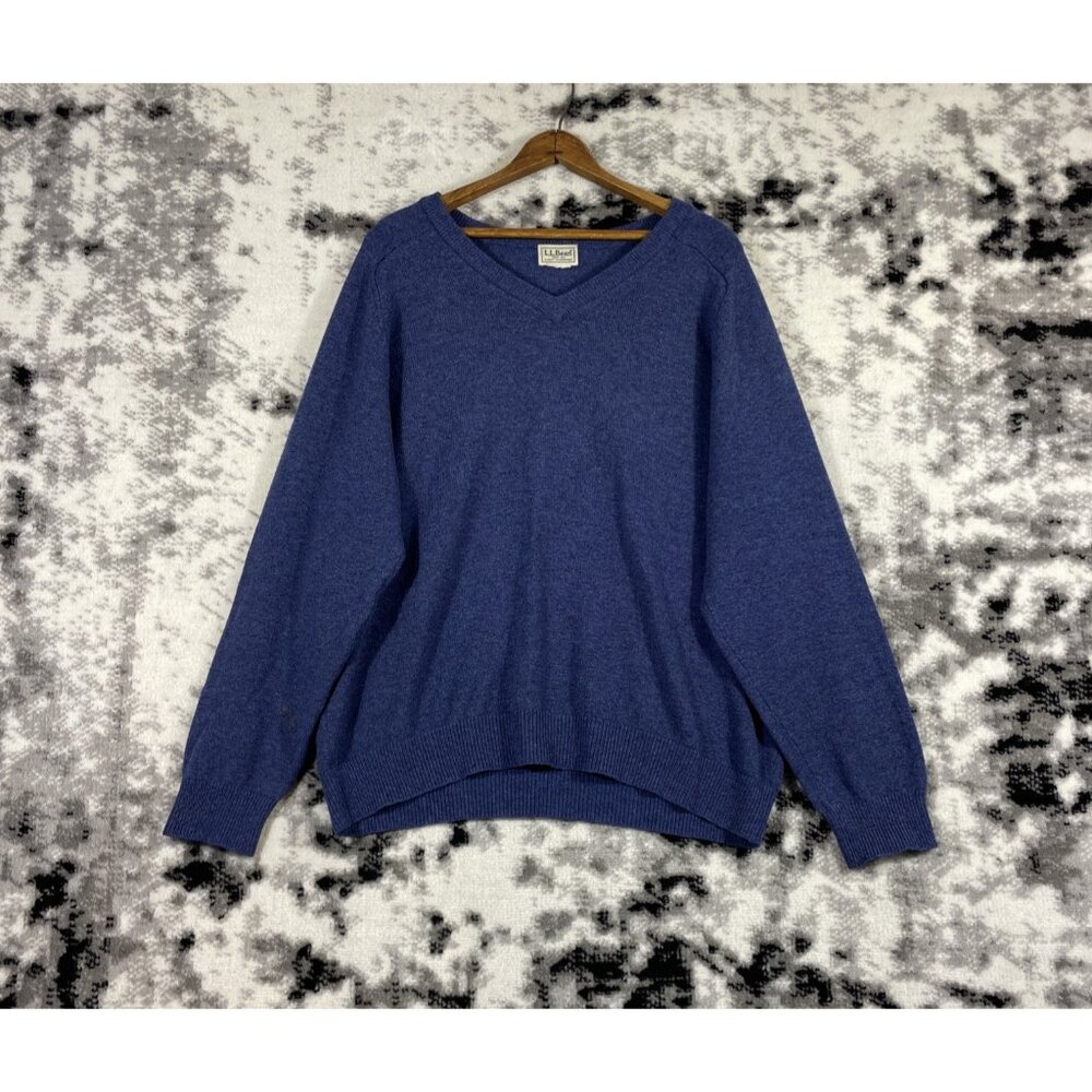 LL Bean Lambs Wool Sweater‎ Mens Size S/M Blue V-Neck Comfort Casual